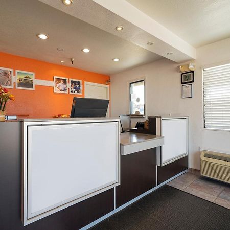 Americas Best Value Inn & Suites Humble Ngoại thất bức ảnh