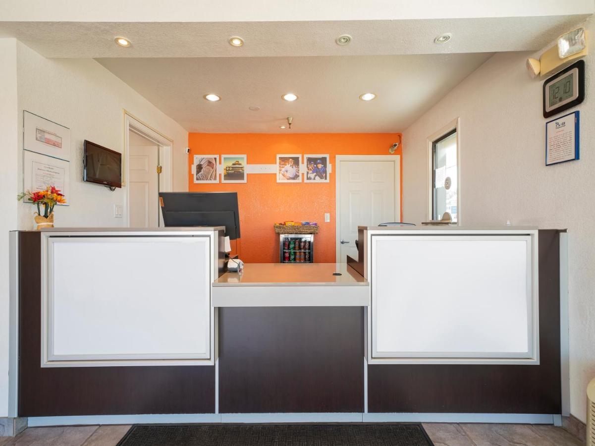 Americas Best Value Inn & Suites Humble Ngoại thất bức ảnh