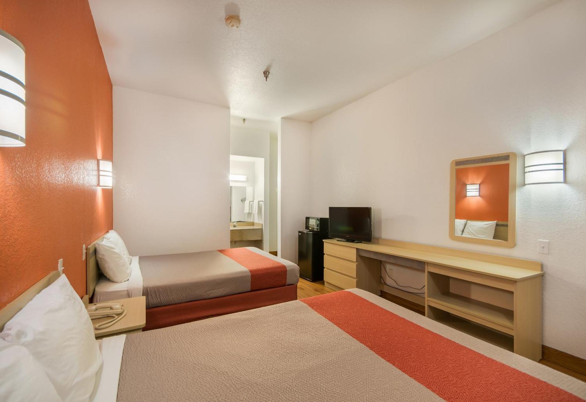 Americas Best Value Inn & Suites Humble Ngoại thất bức ảnh